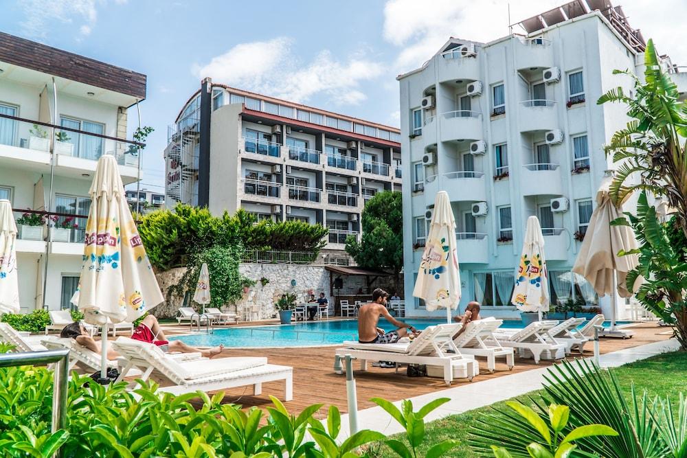 Otel Yeni Cesme Exterior foto