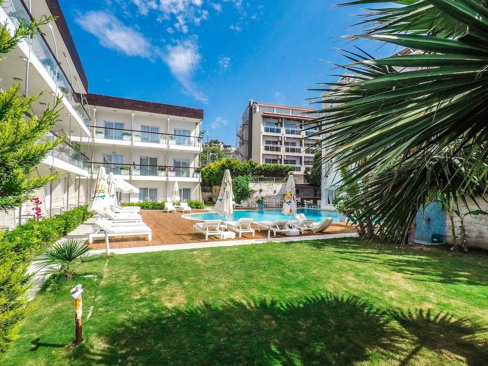 Otel Yeni Cesme Exterior foto