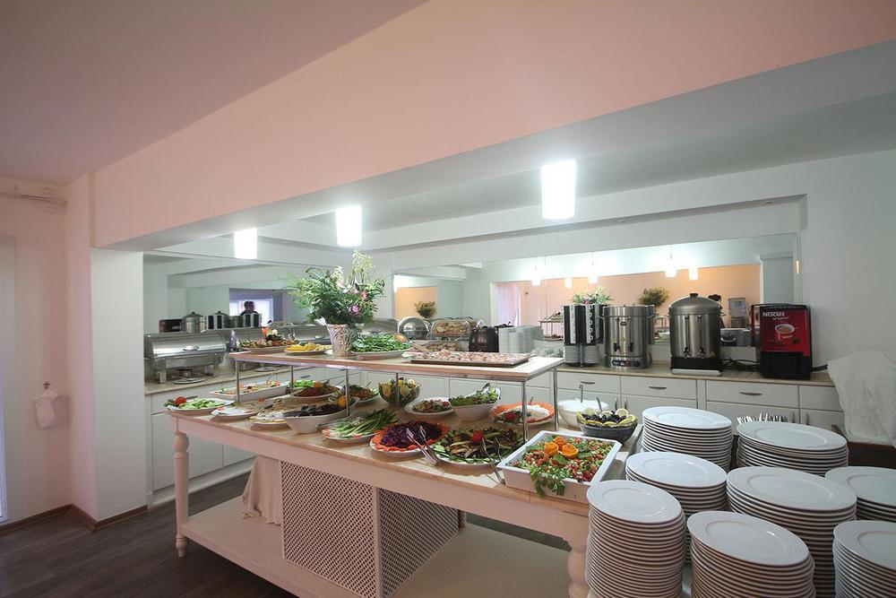 Otel Yeni Cesme Exterior foto