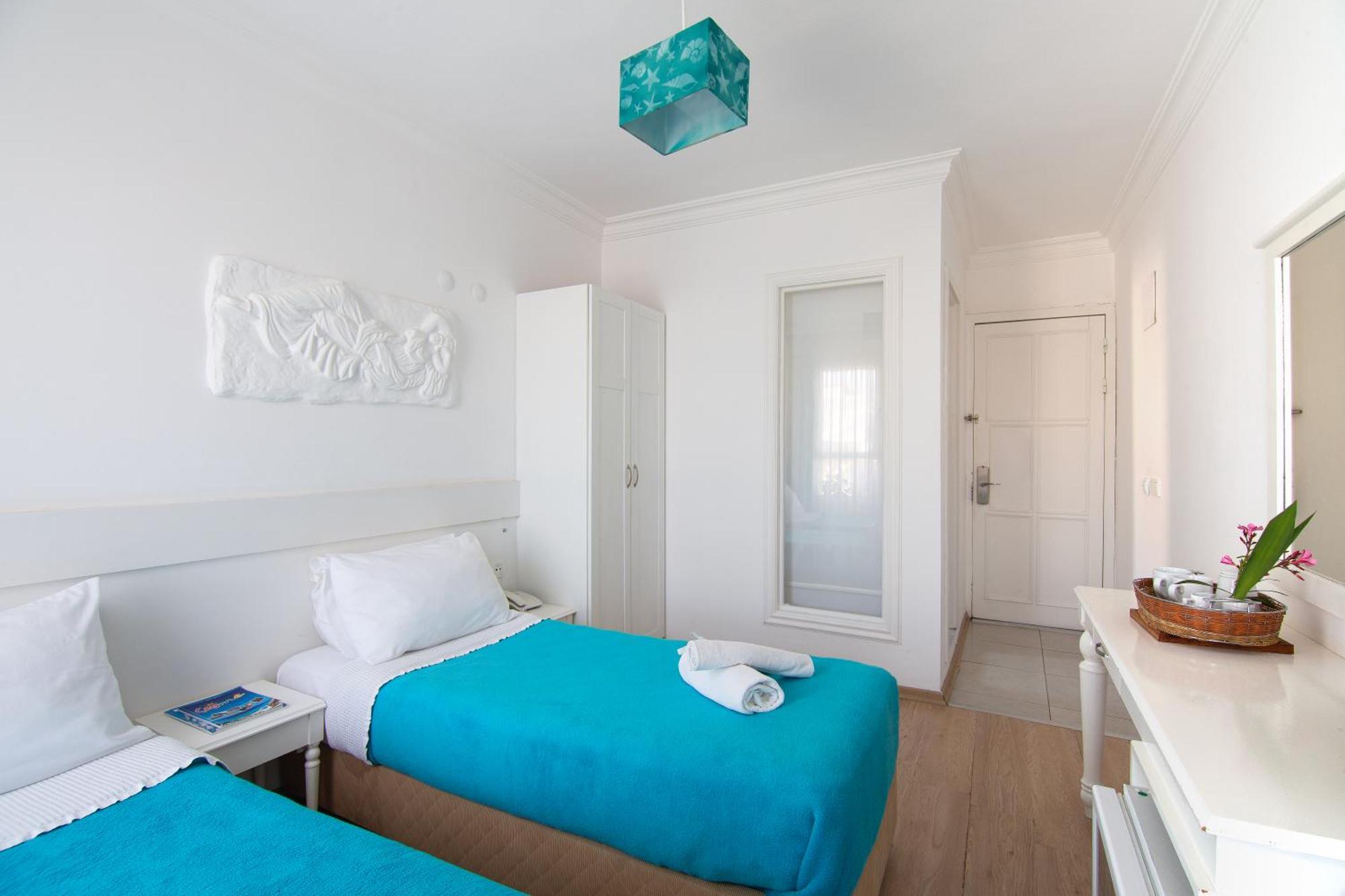 Otel Yeni Cesme Exterior foto